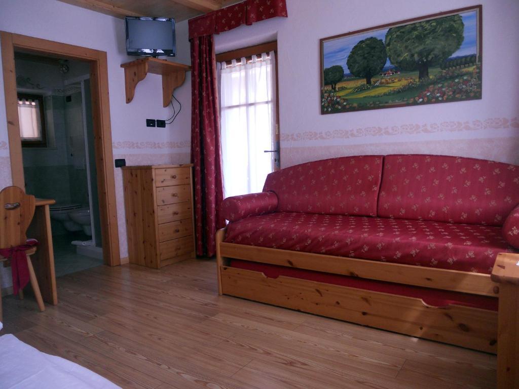 Hotel Garni Salvanel 卡瓦莱塞 客房 照片