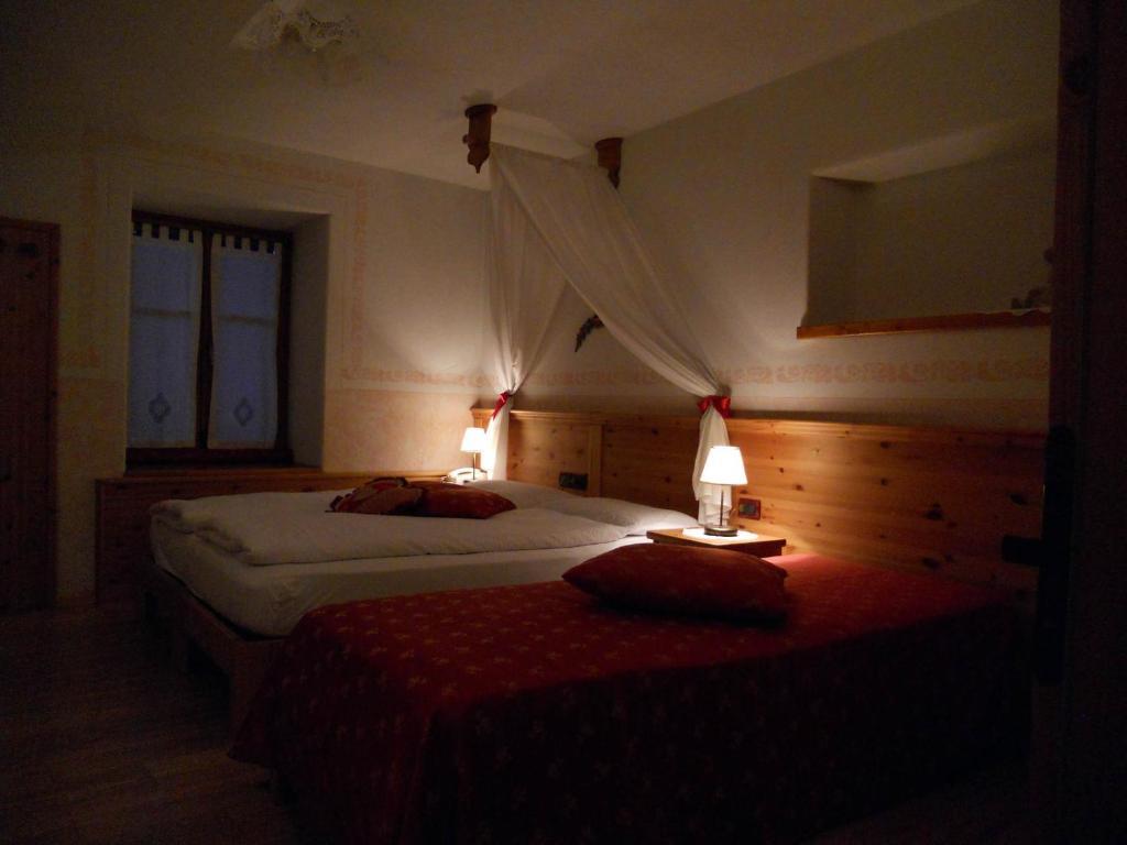 Hotel Garni Salvanel 卡瓦莱塞 客房 照片